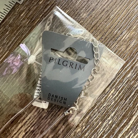 NWT Pilgrim Danish Design Enamel Necklace Silver Tone & Gold  Circle Pendant - Picture 9 of 13